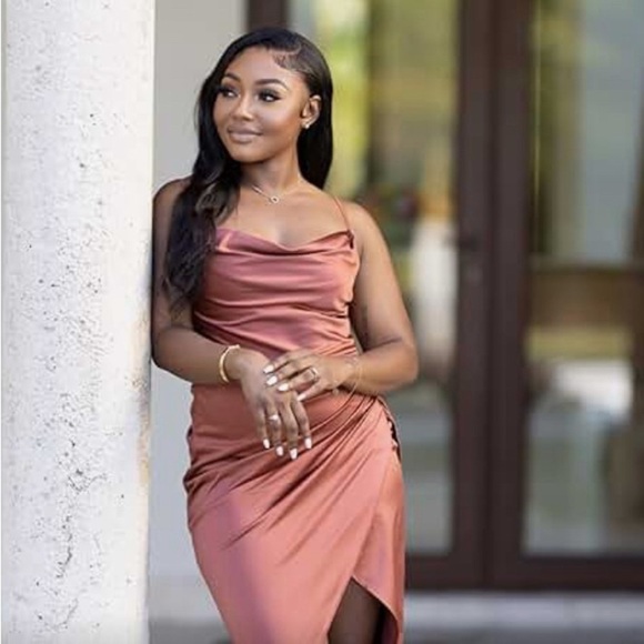 HTZMO NWT Satin Slip Dress Cowl Neck Backless Ruched Bodycon Sexy Club M… - Picture 2 of 14